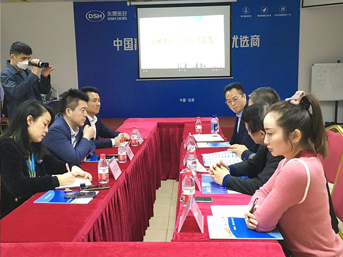 對(duì)話東晟密封：單仁牛商與李主任共議現(xiàn)場